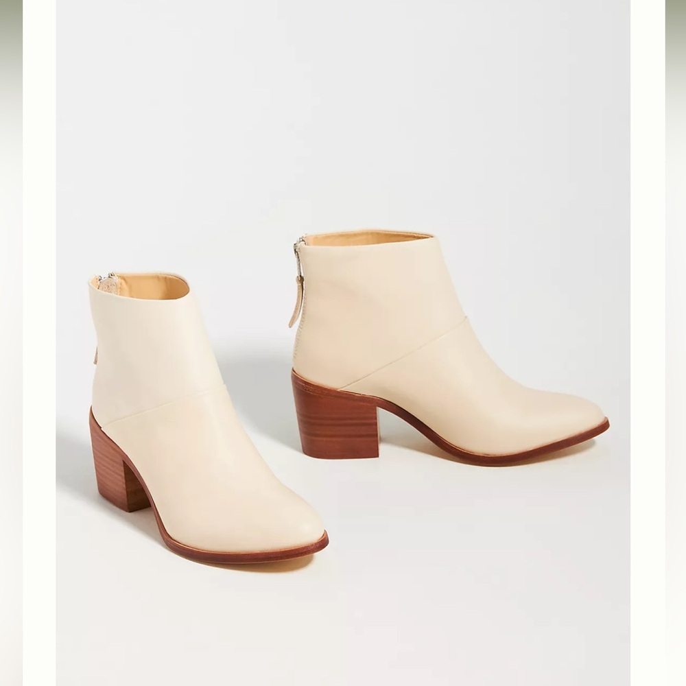 Nisolo Dari Healed Boot in Ivory size 7